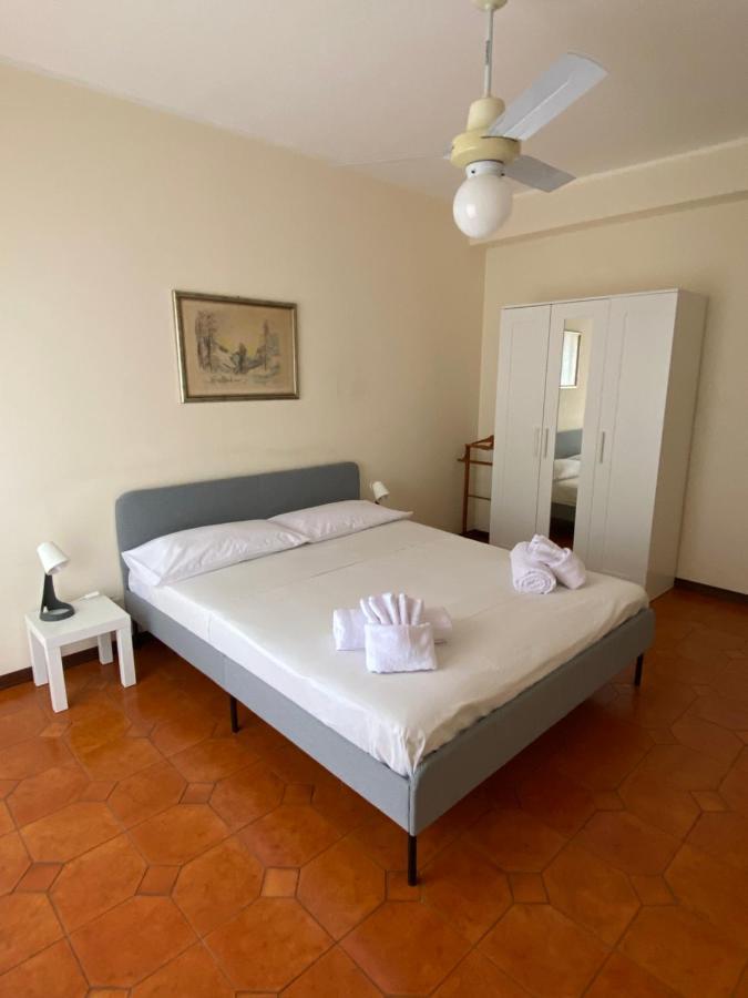 Av Apartment Aci Castello Extérieur photo