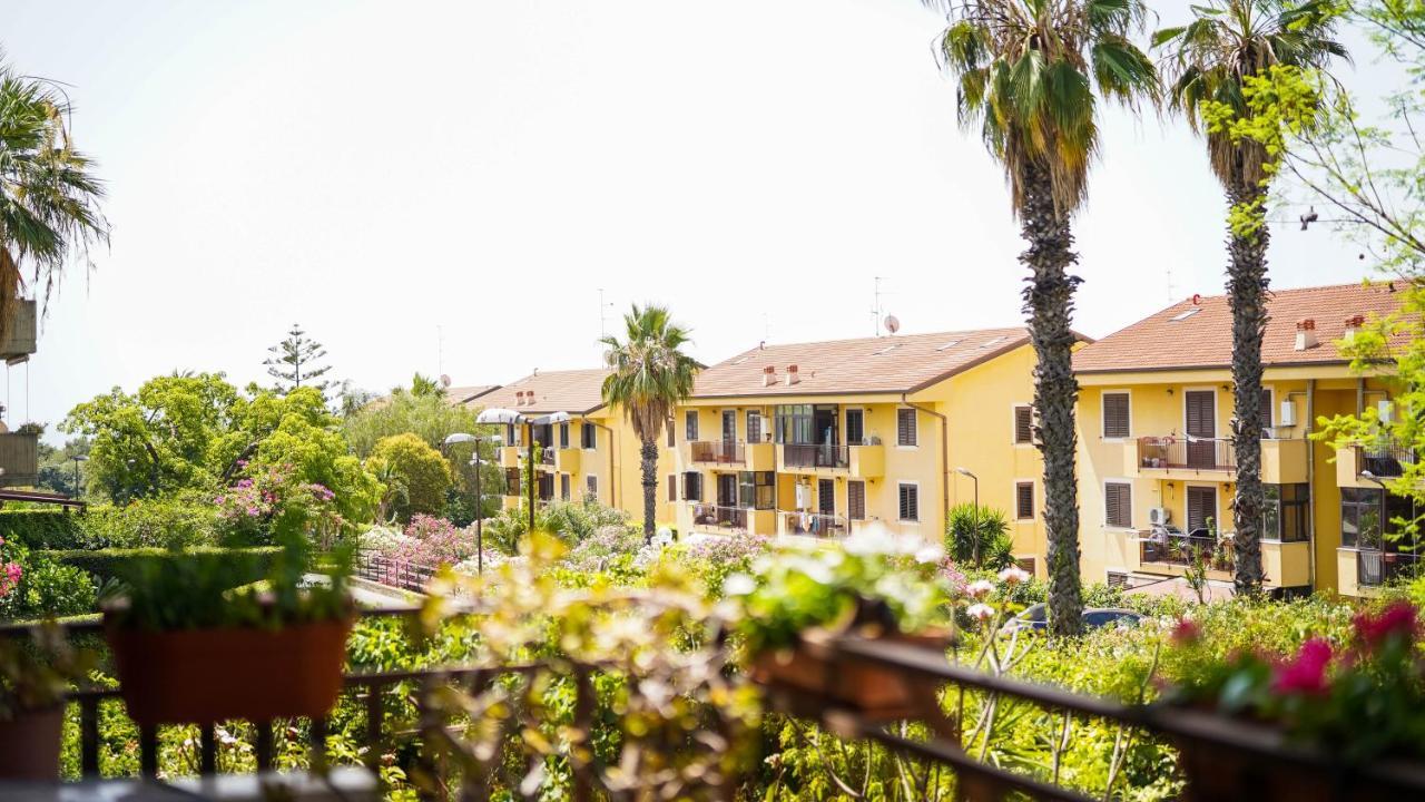 Av Apartment Aci Castello Extérieur photo